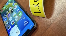 Good
													Apple iPhone 11 Pro - AT&T, Gold, 64 GB, A2160, photo 5 of 7