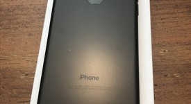 Good
													Apple iPhone 7 - Verizon, Jet Black, 32 GB, A1660, photo 2 of 5