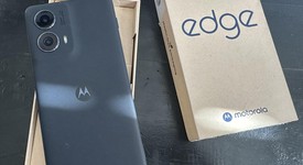 Mint
													Motorola Edge 2024 - Unlocked, Black, 256 GB, 8 GB, photo 2 of 3
