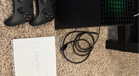 Mint
													Xbox Series X (2020) - Black, 1 TB, standard, photo 2 of 12