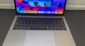 Mint
													MacBook Pro 2017 (No Touch Bar) - 13" - I7, Gray, 256 GB, 16 GB, photo 3 of 8