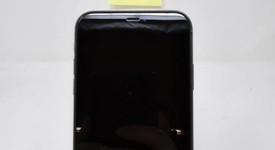 Good
													Apple iPhone 11 - Unlocked Non-US, Black, 128 GB, A2223, photo 2 of 7