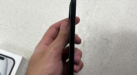 Mint
													Apple iPhone 15 - US Cellular, Black, 256 GB, A2846, photo 2 of 13