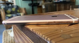 Good
													Apple iPhone 6S - Unlocked, Rose Gold, 64 GB, A1633, photo 3 of 9