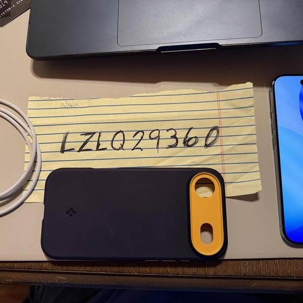 Apple iPhone Air - Unlocked, 256 GB, Sky Blue, A3260