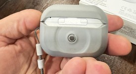 Used
													Apple AirPods Pro 2 - USB-C, photo 3 of 8