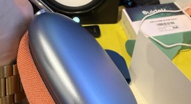 Used
													Apple AirPods Max - Sky Blue, photo 4 of 6