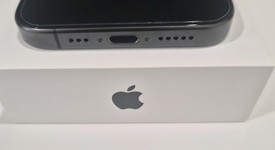 Mint
													Apple iPhone 15 Pro - Unlocked, Black, 128 GB, A2848, photo 4 of 9