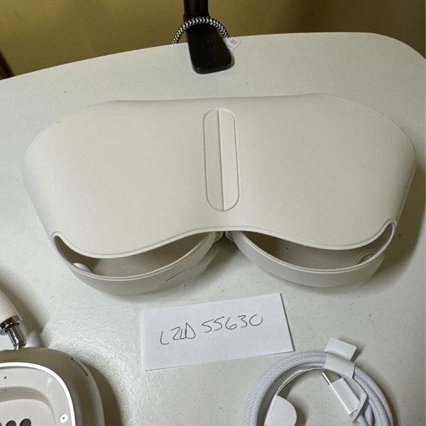 Apple AirPods Max USB-C - Starlight