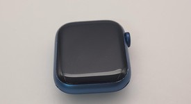 Good
													Apple Watch Series 7 41mm - Unlocked, Blue, A2475 - Cellular, Aluminum, photo 4 of 5