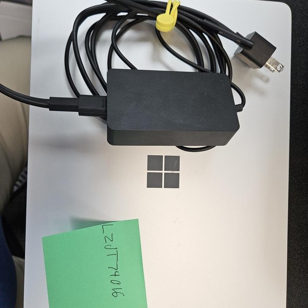 Microsoft Surface Laptop 7 - 512 GB, Platinum, 16 GB, Snapdragon X Plus, 13.8 inch