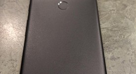 Good
													Google Pixel 2 XL - Unlocked, Black, 128 GB, Google Edition, photo 1 of 9