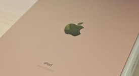 Mint
													Apple iPad Air 4th Gen - Wi-Fi, Rose Gold, 64 GB, A2316, photo 3 of 5