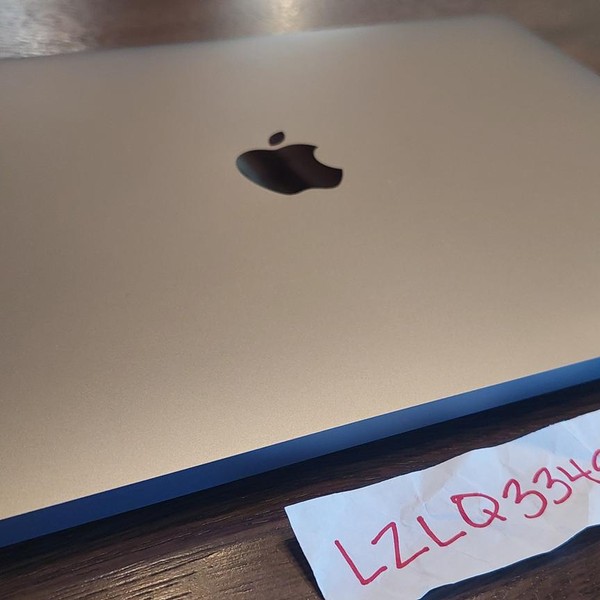 MacBook Pro 2020 - 13 inch - 1 TB, Silver, 32 GB, Intel Core i7