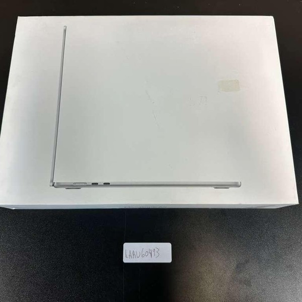 MacBook Air 2024 (M3) - 15 inch - Apple M3, Silver, 512 GB, 8 GB, 10-core GPU