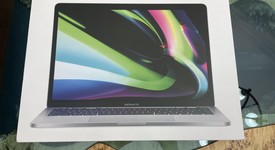 Mint
													MacBook Pro 2022 - 13" - Apple M2, Gray, 256 GB, 8 GB, photo 1 of 15
