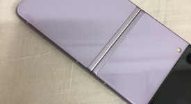 Fair
													Samsung Galaxy Z Flip3 5G - Unlocked, Lavender, 128 GB, 8 GB, SM-F711U1, photo 2 of 7