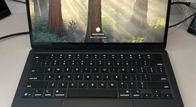 Mint
													MacBook Air 2025 (M4) - 13" - Apple M4, Midnight, 256 GB, 16 GB, photo 1 of 8