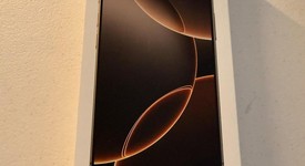 Mint
													Apple iPhone 16 Pro - Unlocked, Desert, 256 GB, A3083, photo 1 of 12