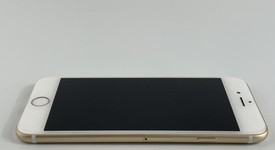 Good
													Apple iPhone 6 - Unlocked, Gold, 16 GB, A1549, photo 3 of 4
