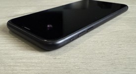 Good
													Apple iPhone Xr - Unlocked, Black, 64 GB, A1984, photo 5 of 12