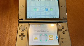 Mint
													New Nintendo 3DS XL - Black, 4 GB, photo 3 of 9