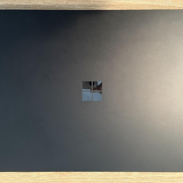 Microsoft Surface Laptop 5 - 512 GB, Black, 8 GB, Intel Core i7, 15 inch