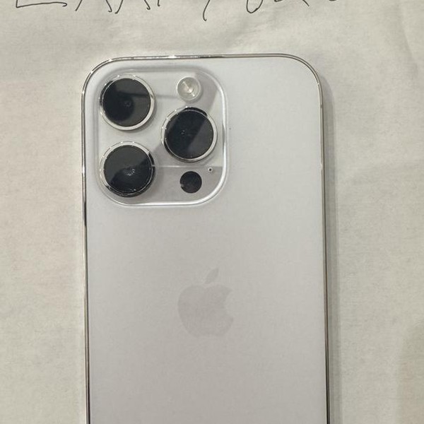 Apple iPhone 14 Pro - Unlocked, 256 GB, Silver, A2650