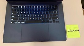 Good
													MacBook Air 2024 (M3) - 15" - Apple M3, Midnight, 256 GB, 8 GB, 10-core GPU, photo 5 of 9