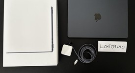 Mint
													MacBook Air 2024 (M3) - 13" - Apple M3, Midnight, 512 GB, 16 GB, 8-core GPU, photo 3 of 13