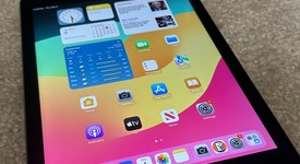 Mint
													Apple iPad 6th Gen - Unlocked, Gray, 32 GB, A1954, photo 1 of 8