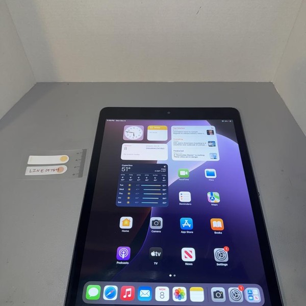 Apple iPad 7th Gen - Wi-Fi, 128 GB, Gray, A2197