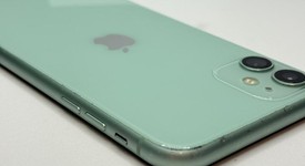 Good
													Apple iPhone 11 - Unlocked, Green, 64 GB, A2111, photo 4 of 7