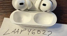 Used
													Apple AirPods Pro 2 - Lightning, photo 5 of 12