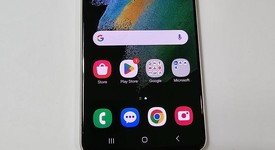 Good
													Samsung Galaxy S21 FE 5G - Unlocked, Olive, 128 GB, 6 GB, SM-G990U1, photo 1 of 8