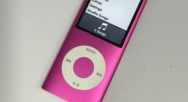 Mint
													Apple iPod Nano 4th Gen - Pink, 16 GB, photo 4 of 5