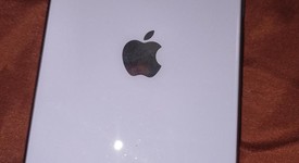 Good
													Apple iPhone 11 - Xfinity, Purple, 64 GB, A2111, photo 3 of 3
