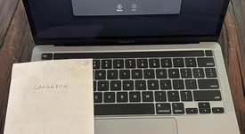 Good
													MacBook Pro 2022 - 13" - Apple M2, Silver, 1 TB, 24 GB, photo 2 of 13