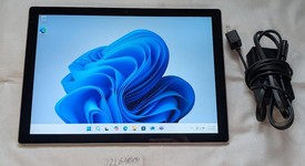 Good
													Microsoft Surface Pro 7 Plus - I5, Platinum, 256 GB, 8 GB, Wi-Fi, photo 1 of 6
