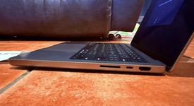 Good
													MacBook Pro 2021 - 14" - Apple M1 Pro 10-core, Silver, 1 TB, 32 GB, photo 5 of 7