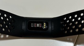 Good
													Fitbit Charge 4 - Black, photo 3 of 4