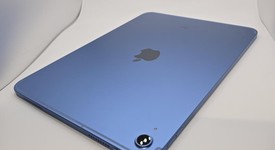 Mint
													Apple iPad 10th Gen - Unlocked, Blue, 64 GB, A2757, photo 5 of 8