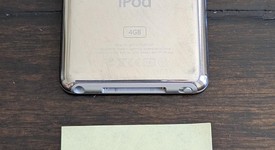 Good
													Apple iPod Nano 3rd Gen - Silver, 4 GB, photo 2 of 3