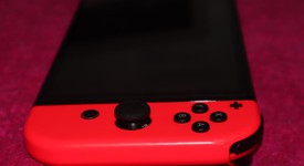 Mint
													Nintendo Switch - OLED - Red & Blue, 64 GB, photo 4 of 9