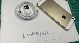 Good
													Apple iPhone 5S - Sprint, Gold, 16 GB, A1453, photo 4 of 4