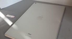 Fair
													Apple iPad 9th Gen - Wi-Fi, Silver, 64 GB, A2602, photo 4 of 7