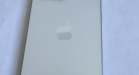 Good
													Apple iPhone 15 Pro Max - Unlocked, White, 256 GB, A2849, photo 4 of 13