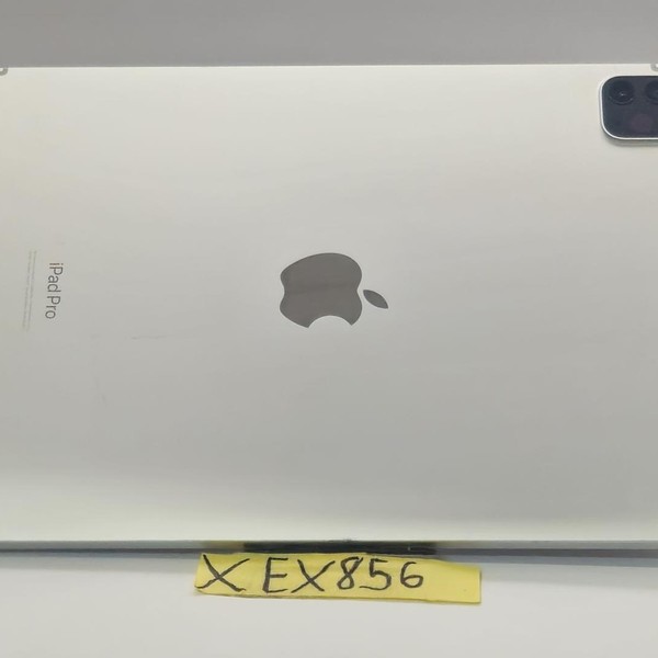 Apple iPad Pro 11 inch 4th Gen 2022 - Unlocked, 128 GB, Silver