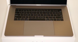 Good
													MacBook Pro 2018 (With Touch Bar) - 15" - I7, Gray, 256 GB, 16 GB, photo 3 of 19