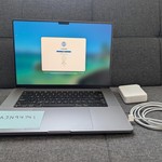 Good MacBook Pro 2021 - 16 inch - 512 GB, Silver, 16 GB, Apple M1 Pro 10-core
